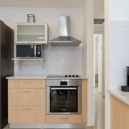 3 Ma'On - By Beach Apartments Tlv テル・アビブ エクステリア 写真
