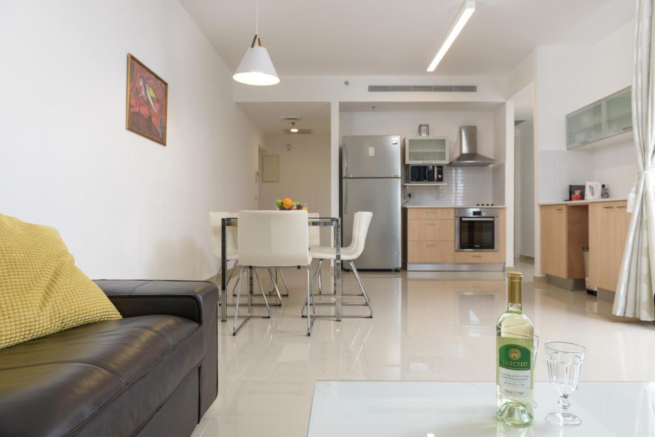 3 Ma'On - By Beach Apartments Tlv テル・アビブ エクステリア 写真